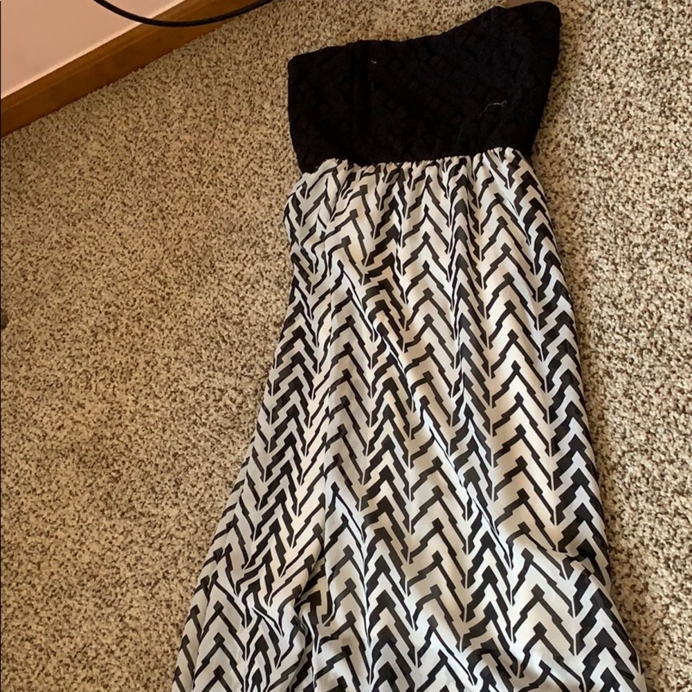 strapless dress